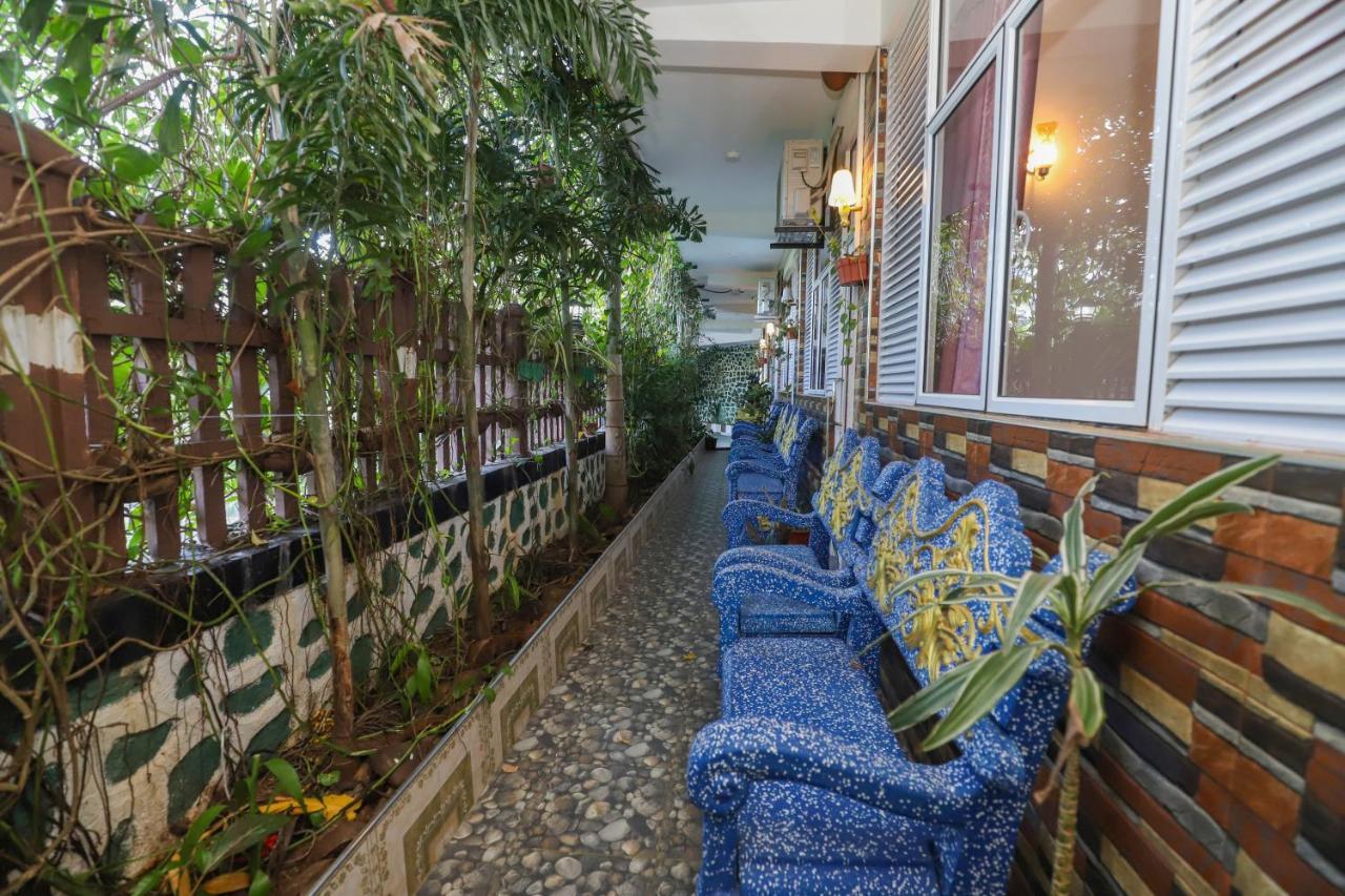 Delight Reich Hotel Peradeniya Zewnętrze zdjęcie